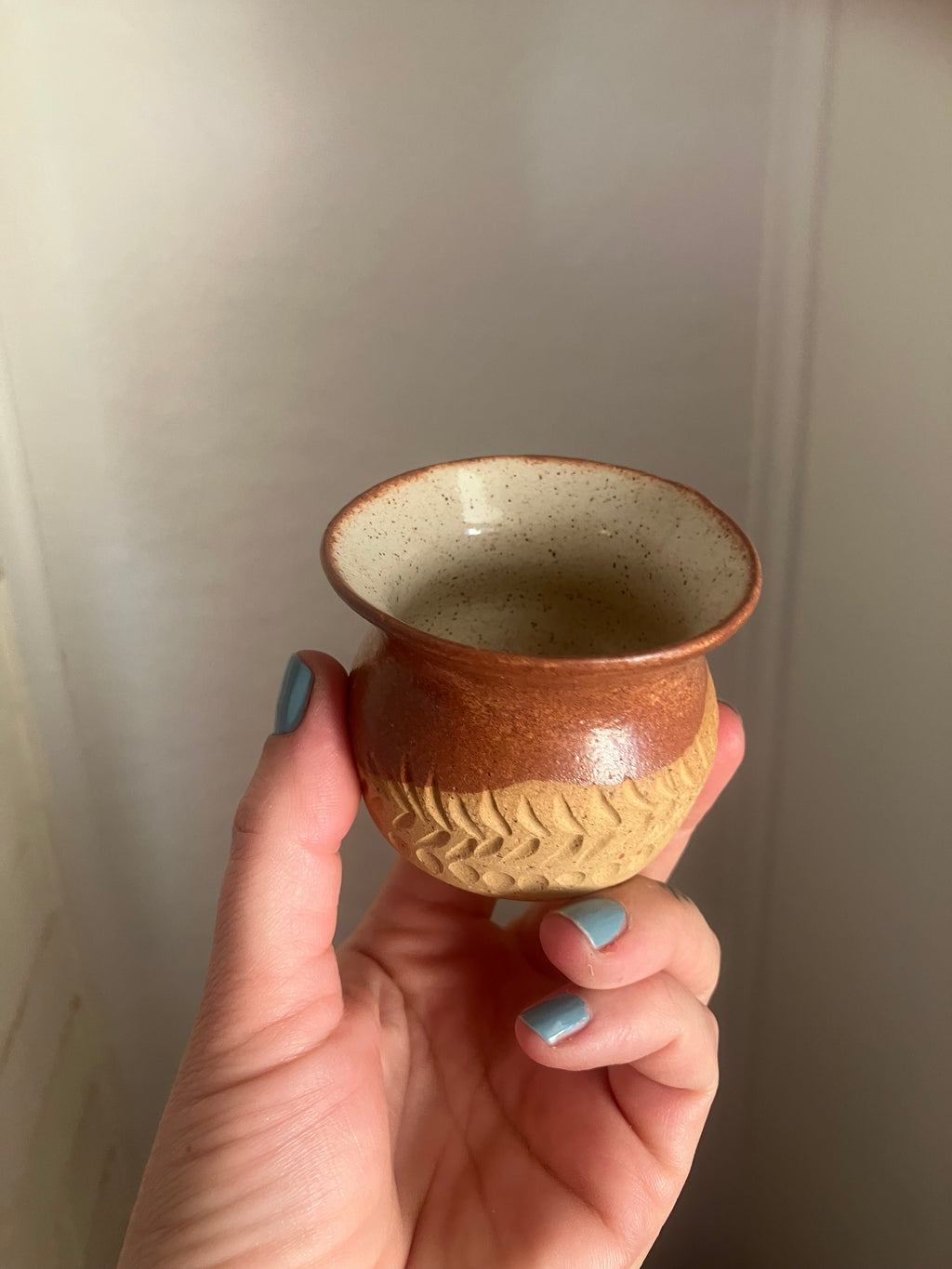 Alter vase