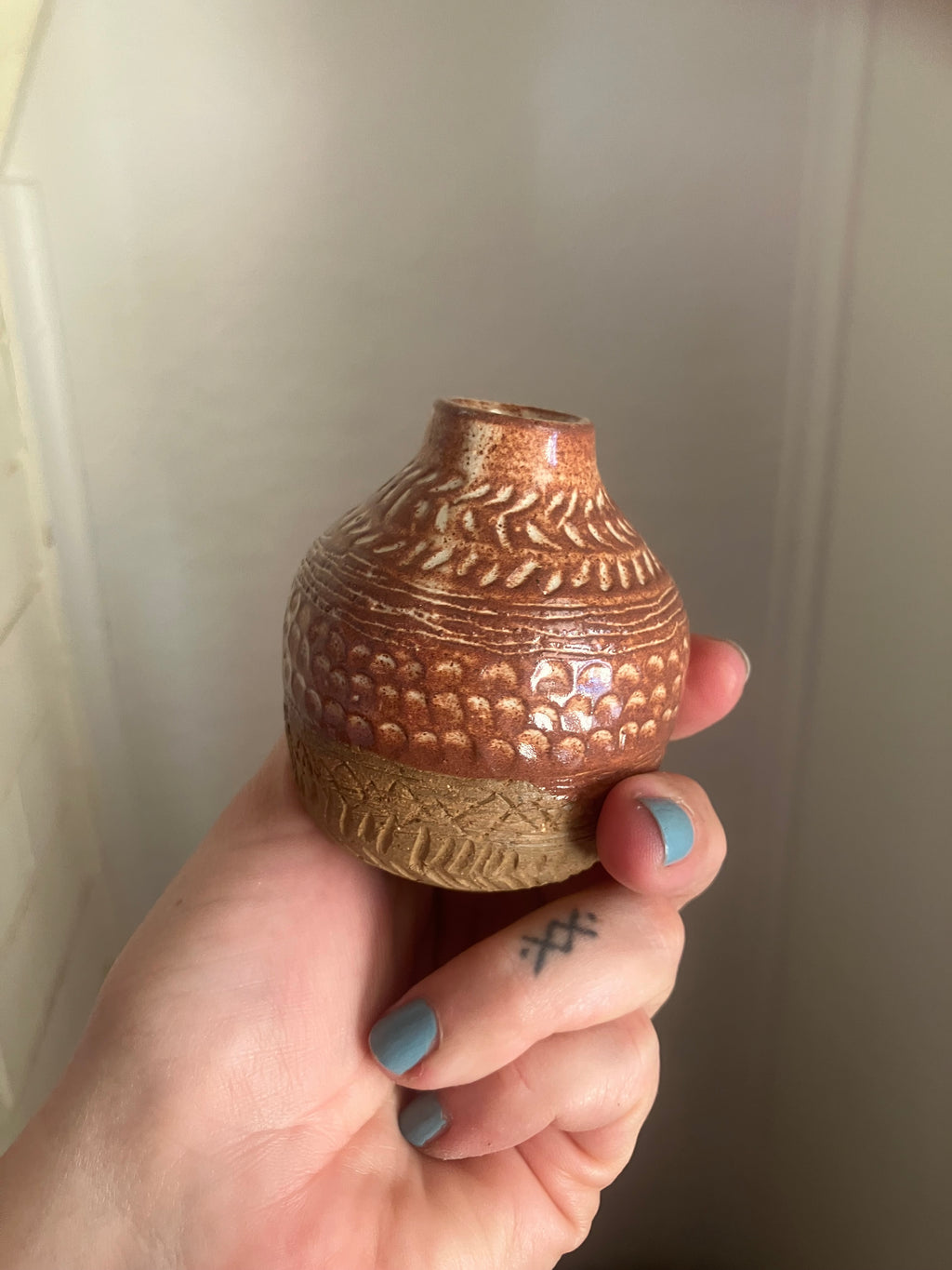 Alter vase