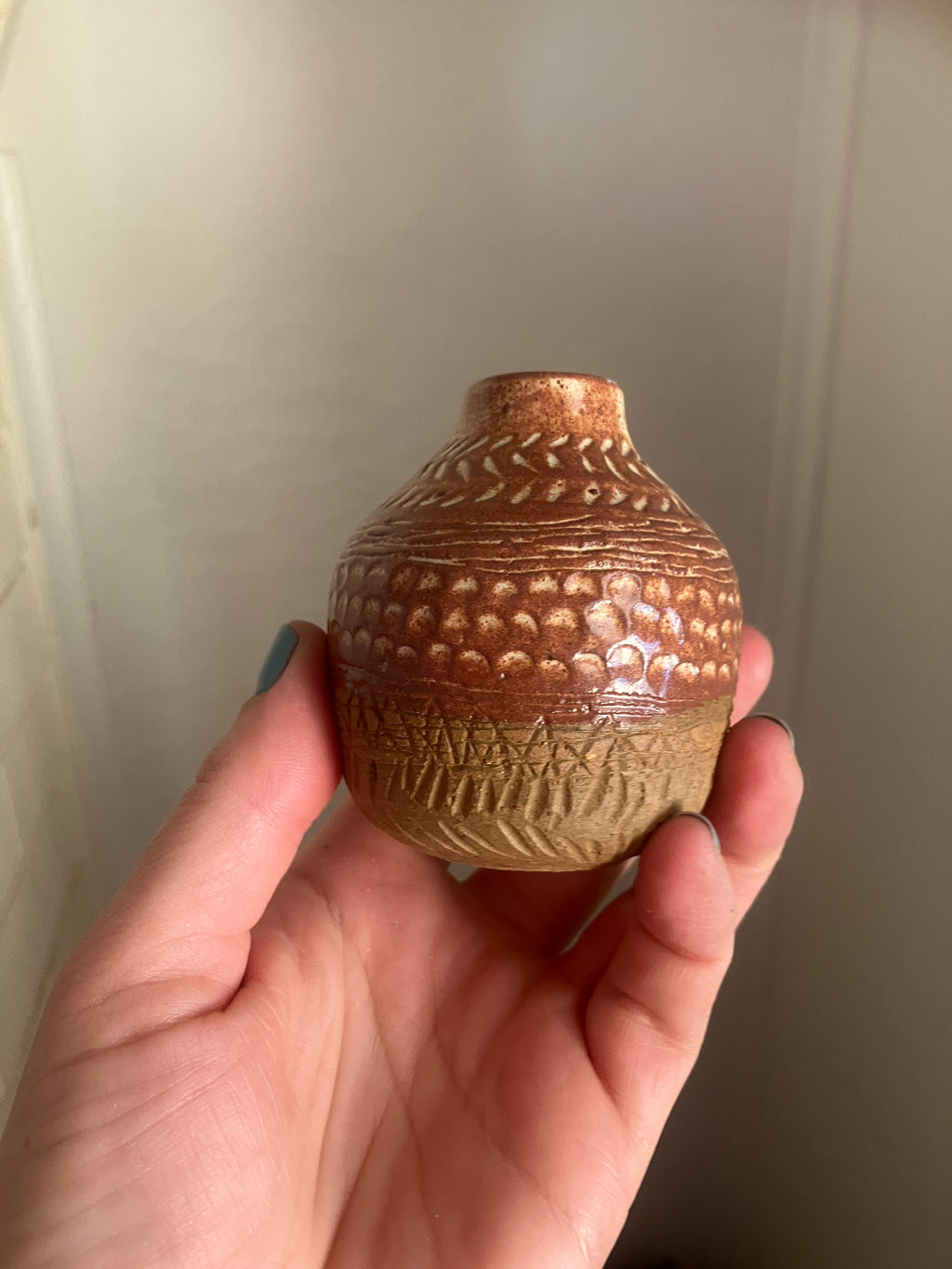 Alter vase