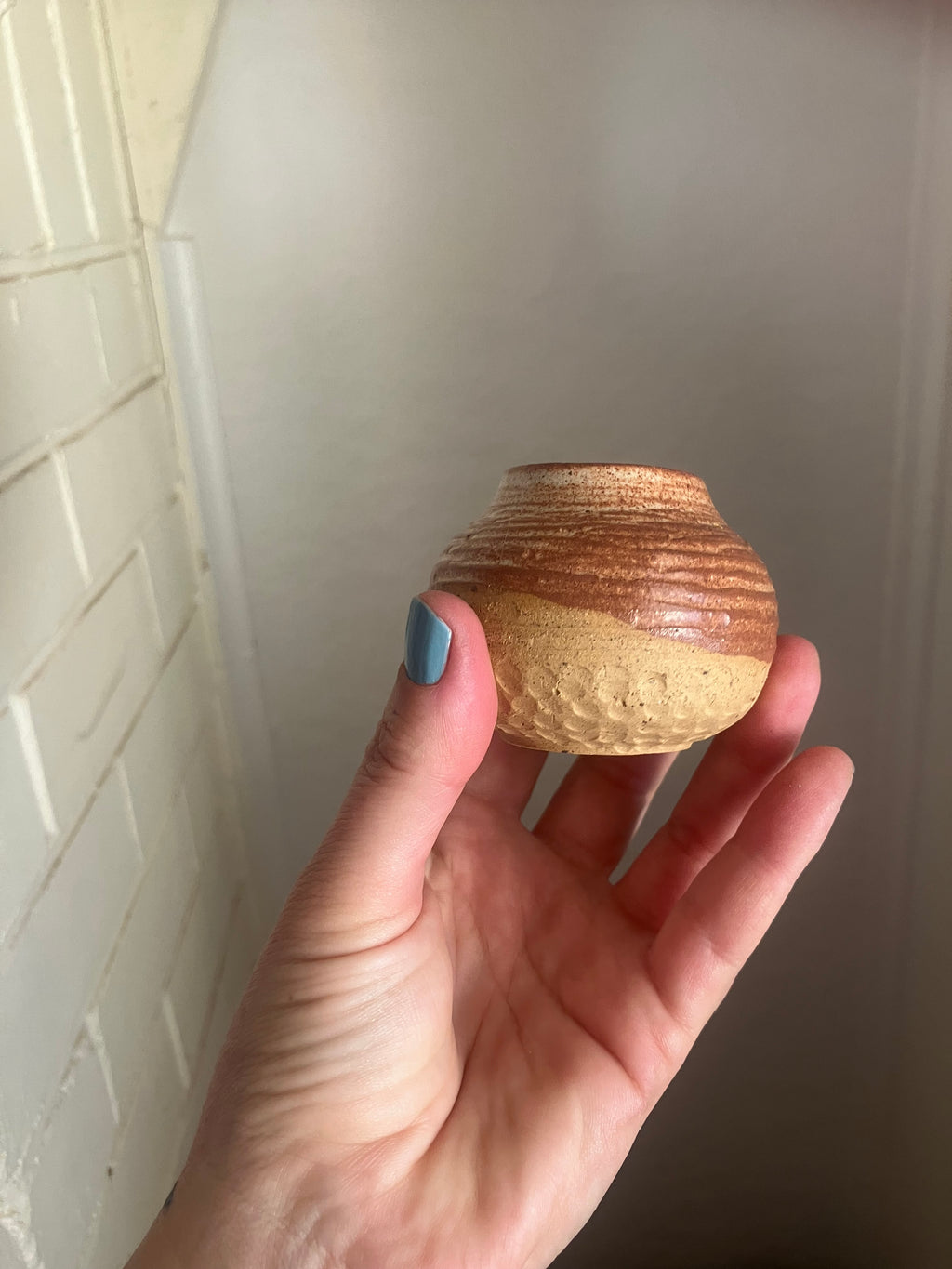 Alter vase