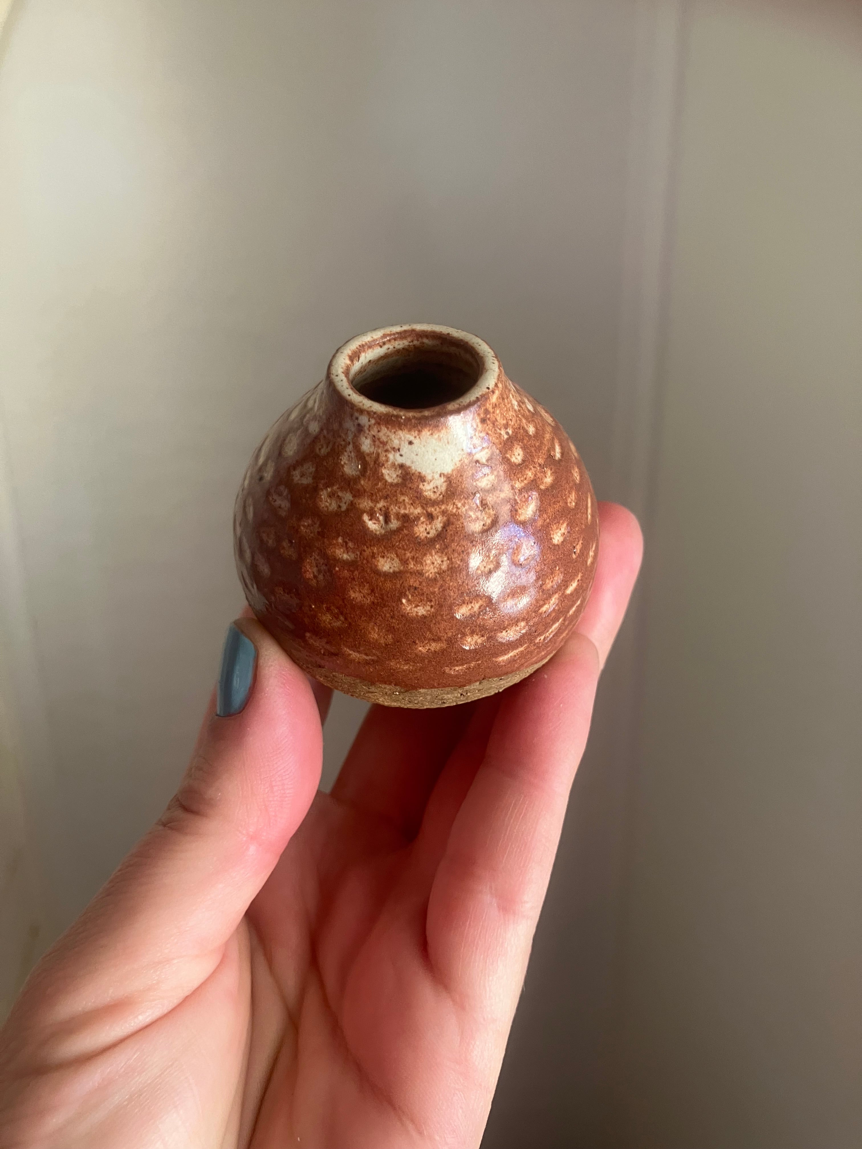 Alter vase